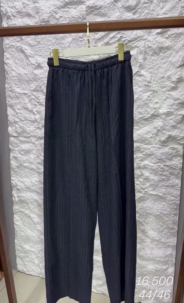 Pull & Bear Брюки широкие в полоску