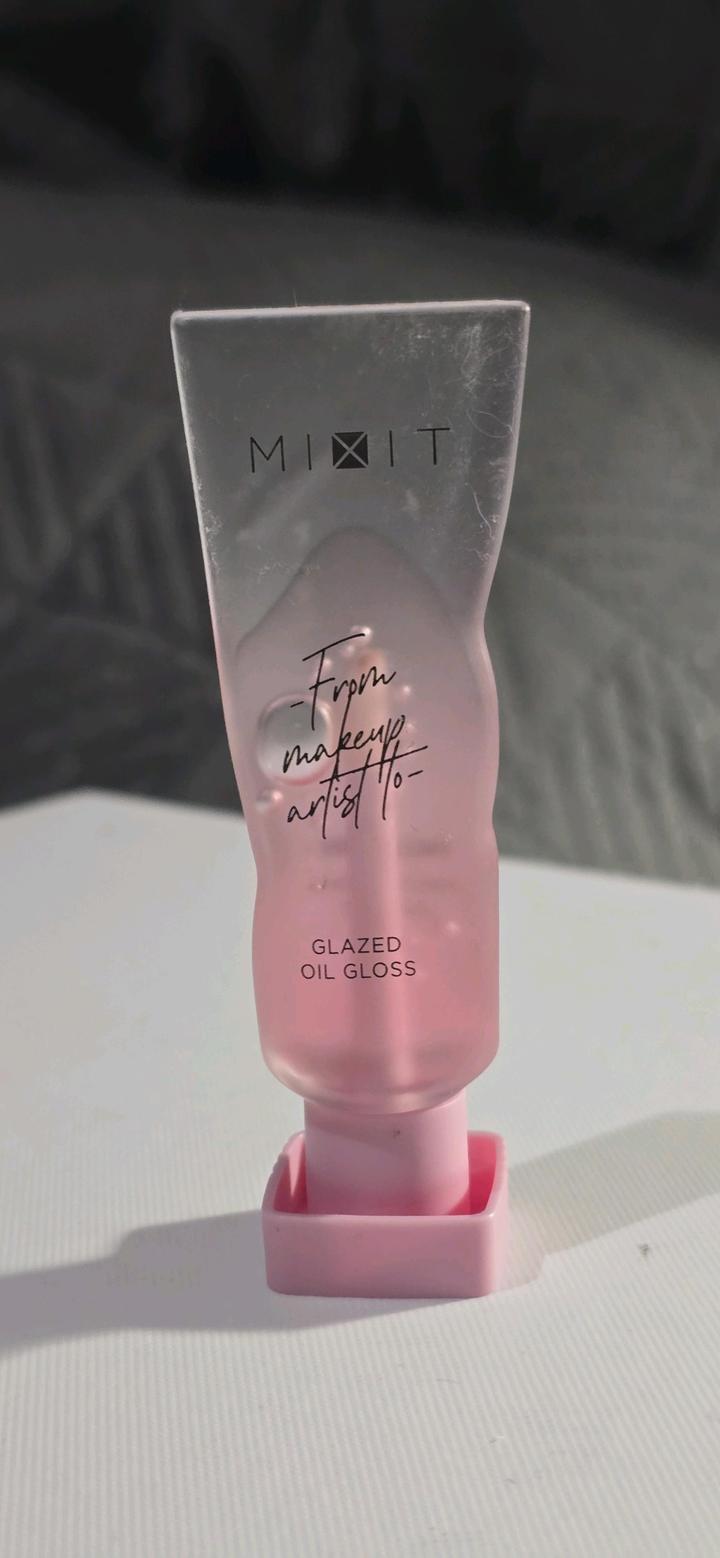 Блеск для губ Mixit