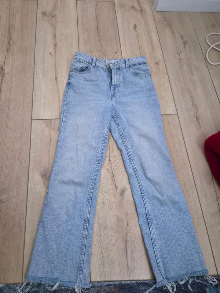 Bershka Женские джинсы