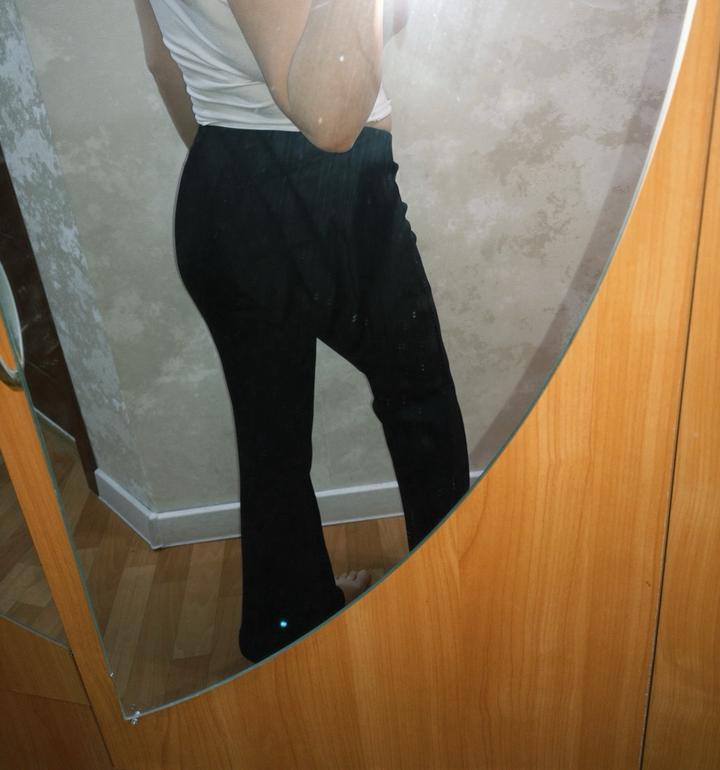 Bershka Брюки клеш
