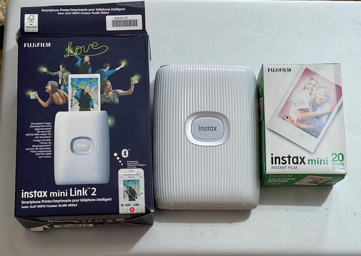 Instax
