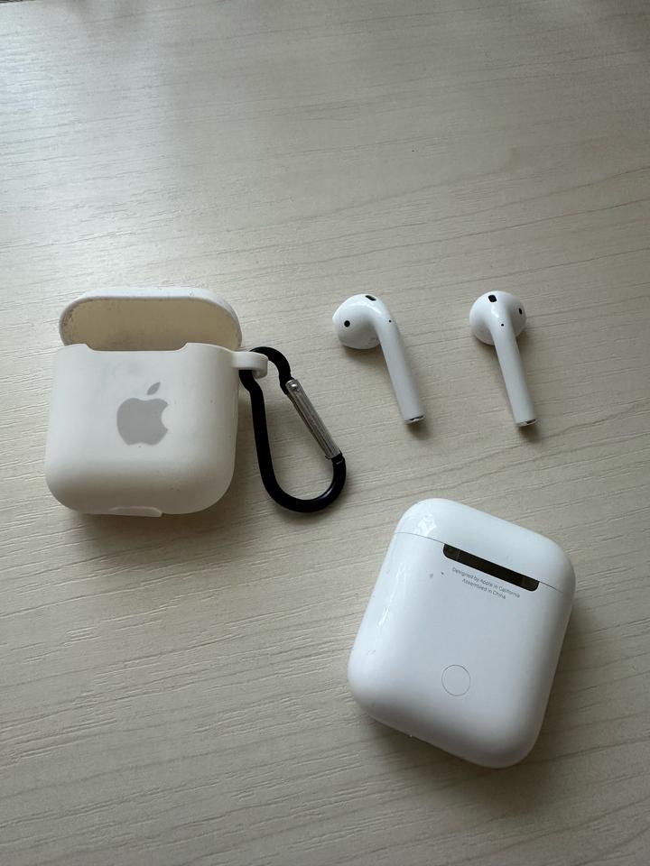 air pods