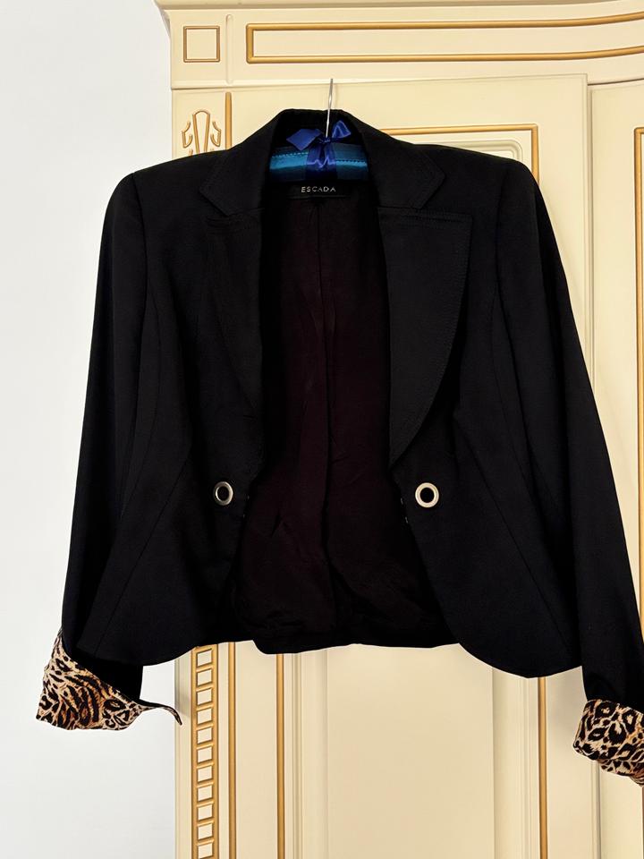 ESCADA