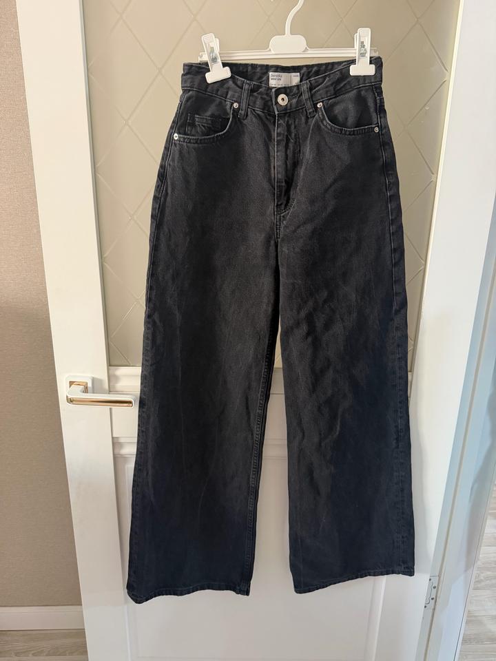 Джинсы Bershka