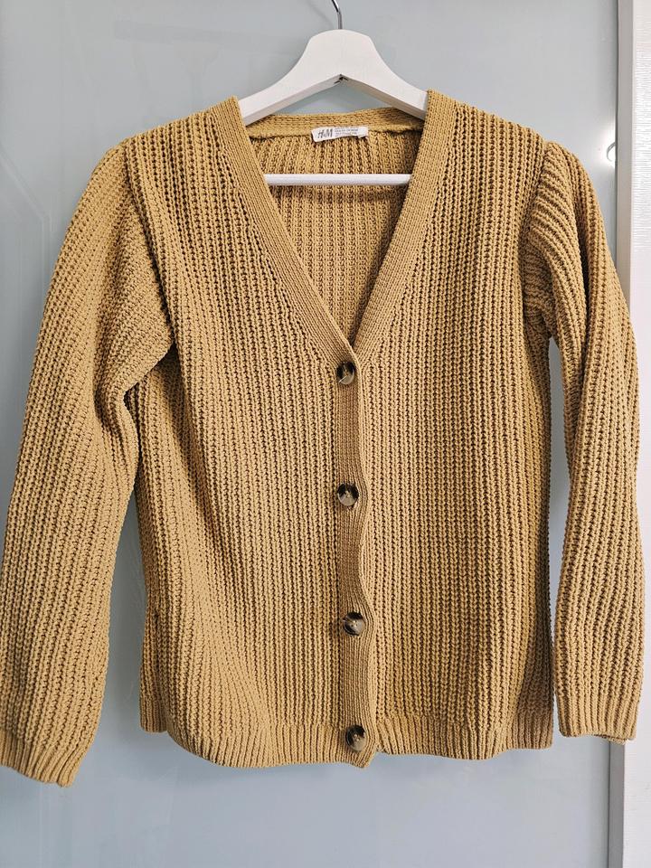 H&M