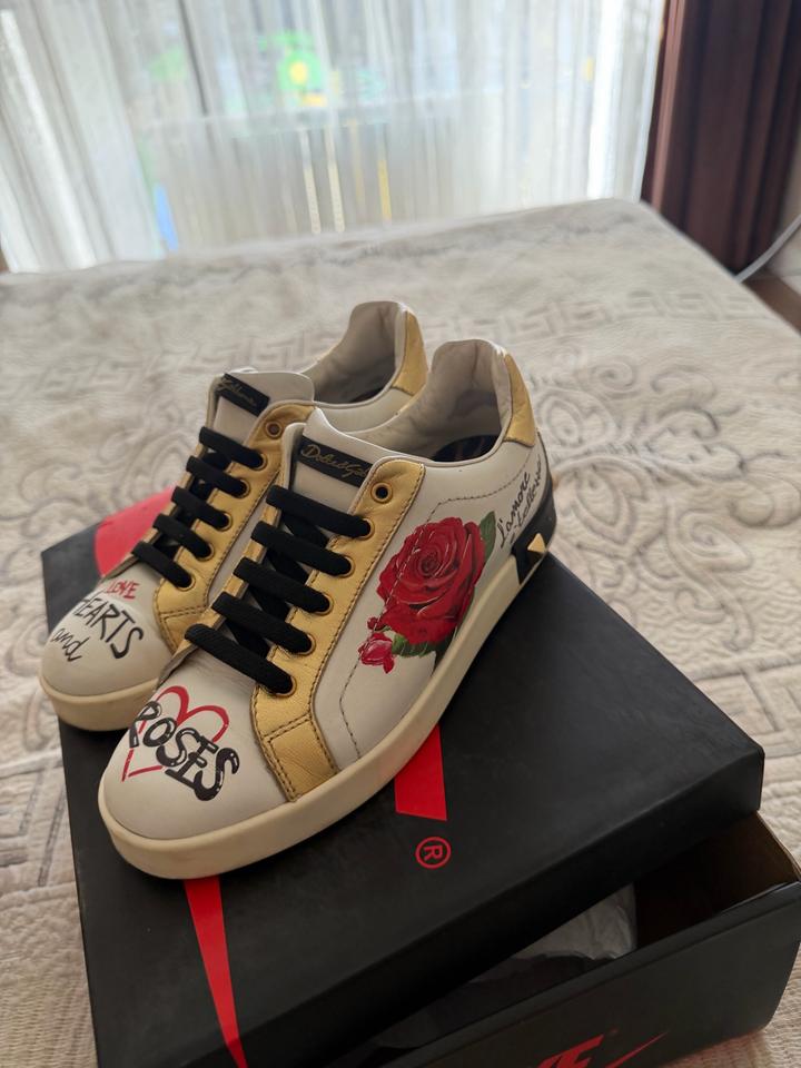 Dolce & Gabbana
