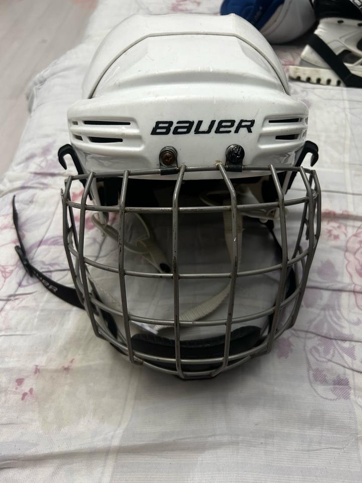 Хоккейный шлем Bauer