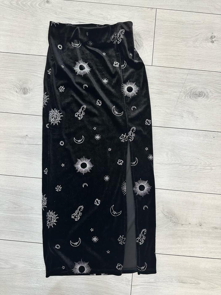 H&M