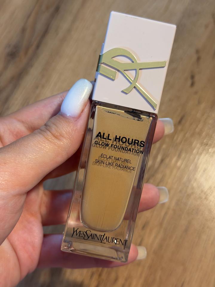 Yves Saint Laurent All Hours Glow Foundation тональный крем, тоналка