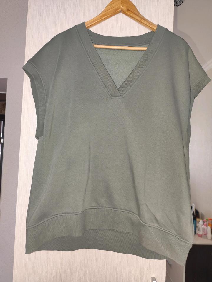 Zara М жилетка на флисе