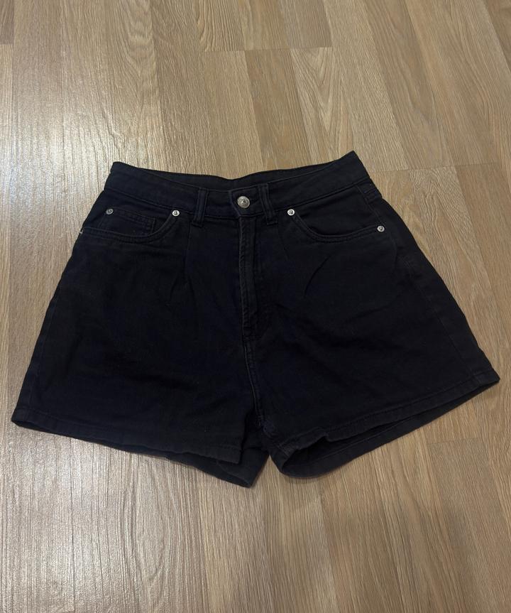 H&M