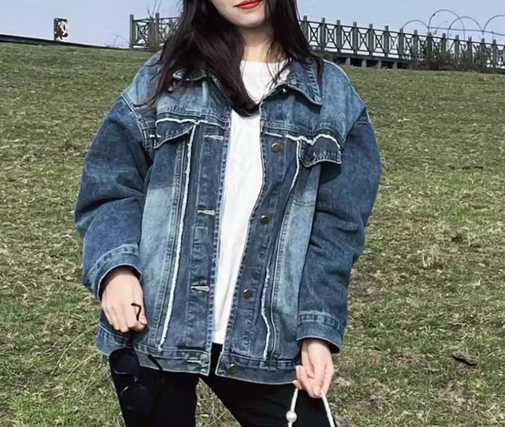 Джинсовая куртка оверсайз