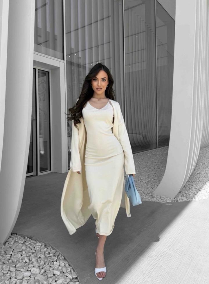 Victoria Luxury Silk