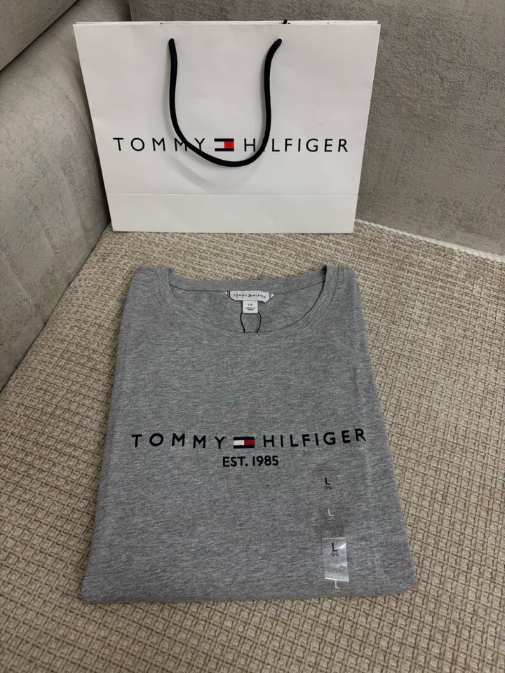 Tommy Hilfiger