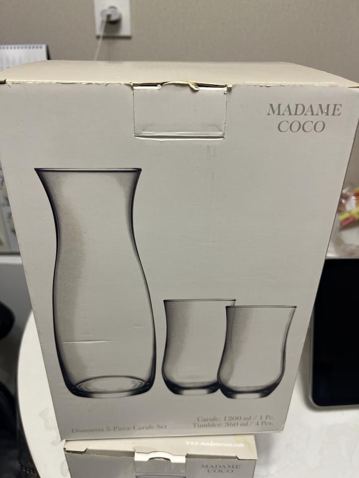 Madame Coco Набор кувшина и 4 стакана и 4 стакана поменьше