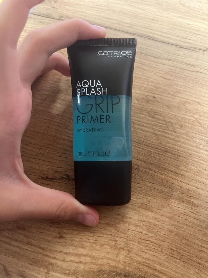Праймер для лица Catrice Aqua Splash Grip Primer