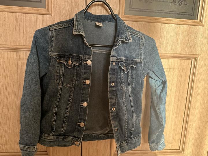 Джинсовая куртка H&M