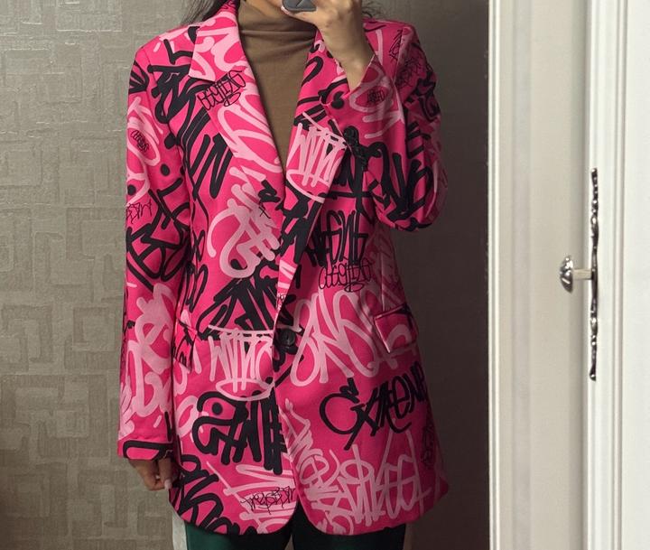 dress I live in