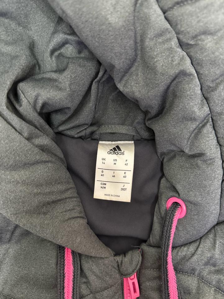 Женская куртка adidas