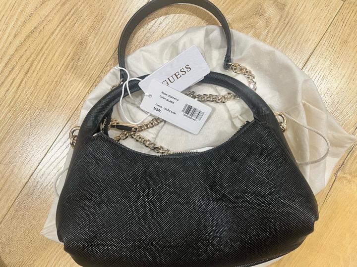 Сумка Guess