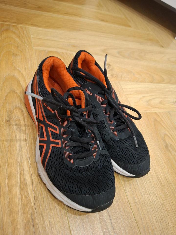 ASICS