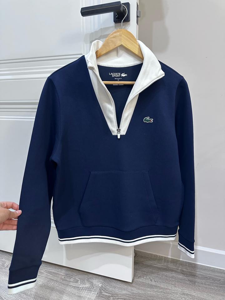 Толстовка Lacoste