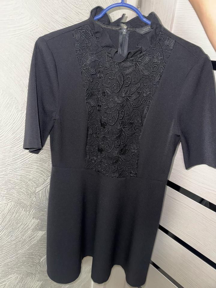 Платье Zara
