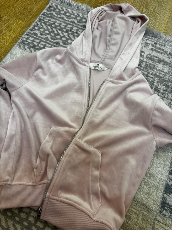 H&M