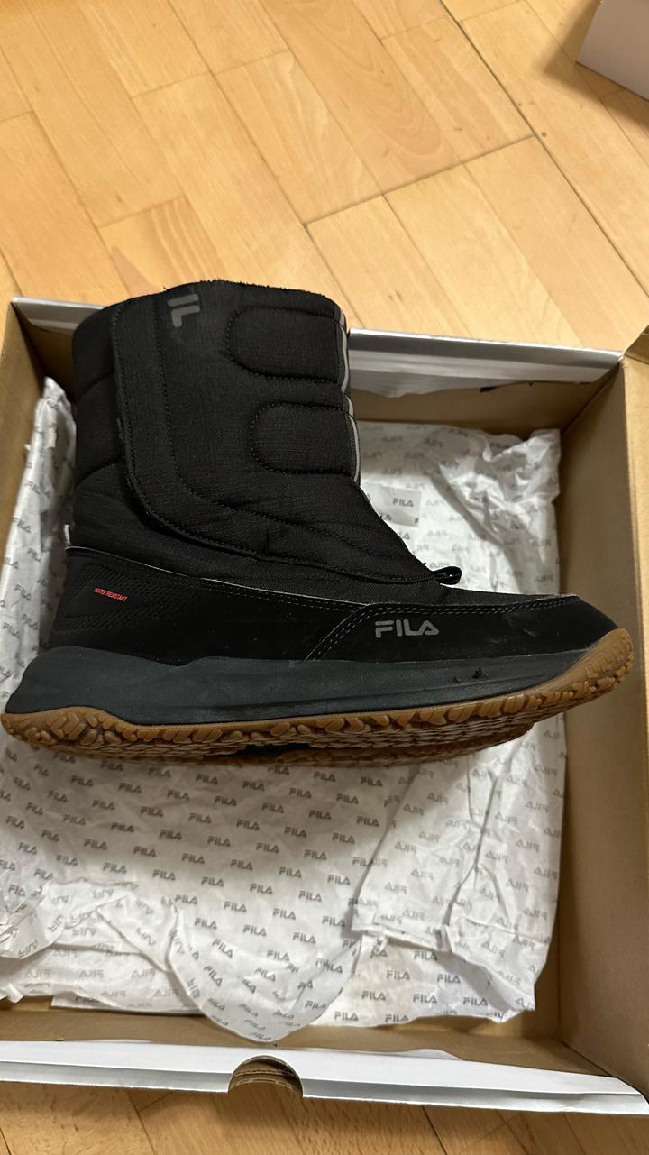 Сапоги FILA черные утепленные высокие зимние обувь