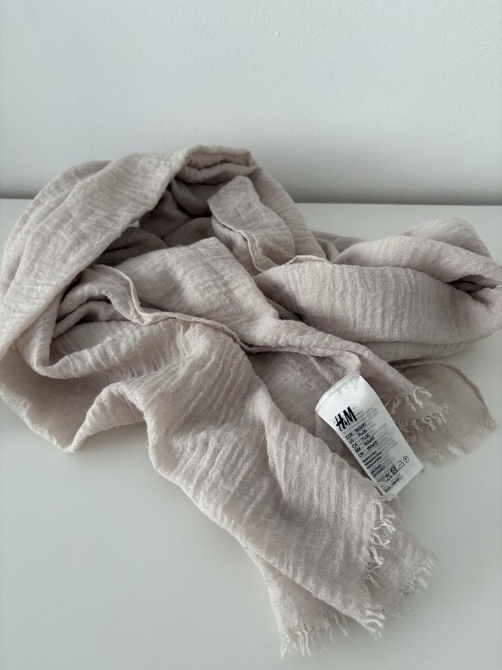 H&M