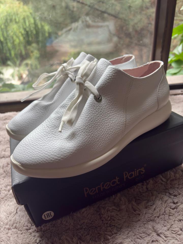 Perfect Pairs