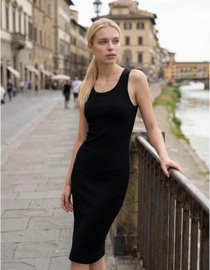 Bershka Черное платье миди