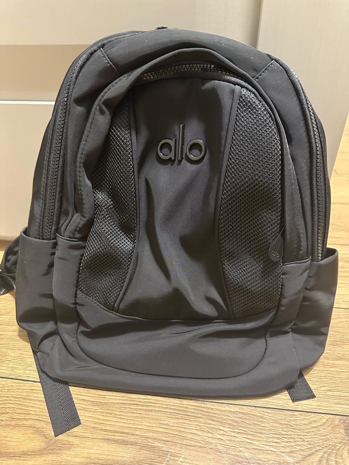 Alo Yoga