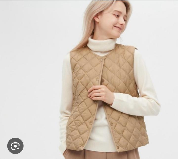 Стеганая жилетка UNIQLO