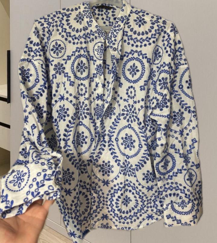 Блуза с вышивкой ZARA