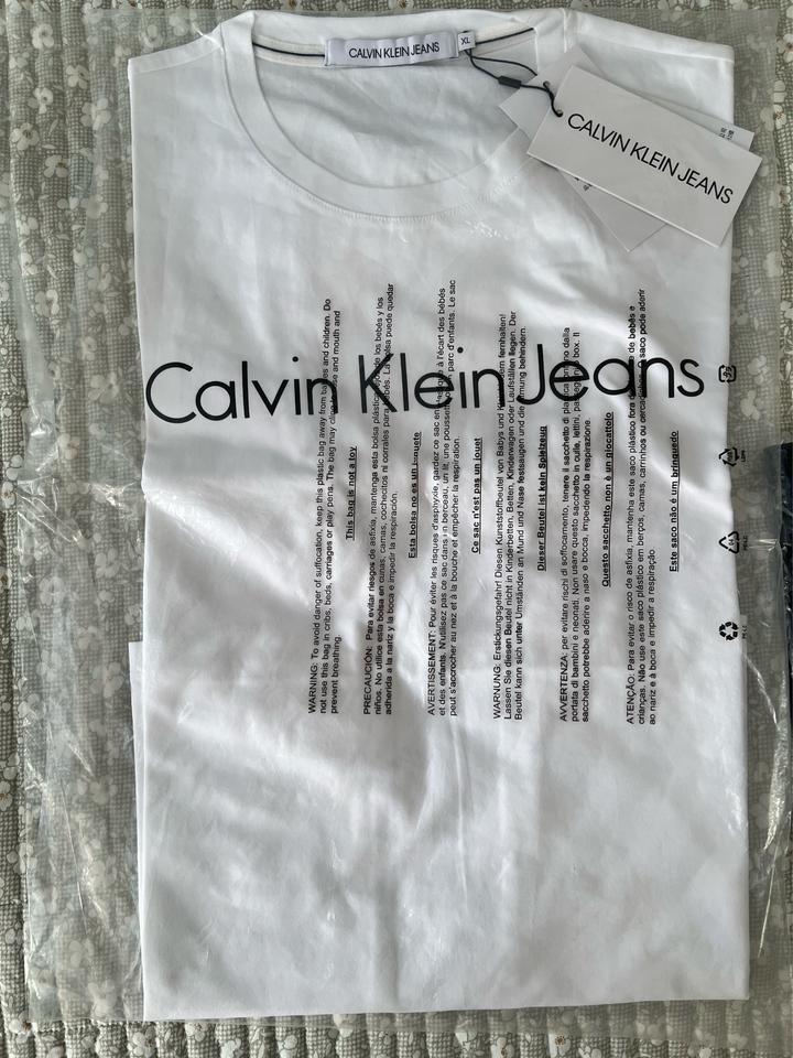 Футболка Calvin Klein Jeans