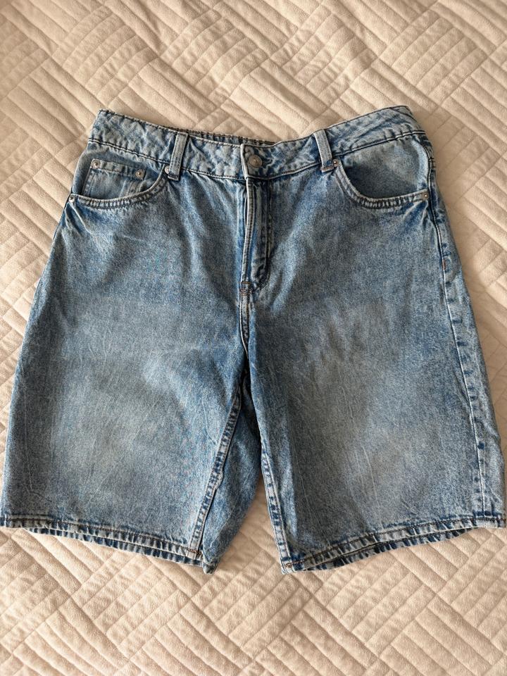 H&M