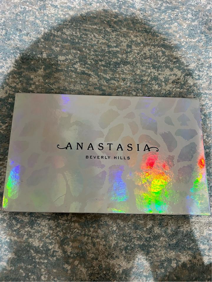 Anastasia Beverly Hills