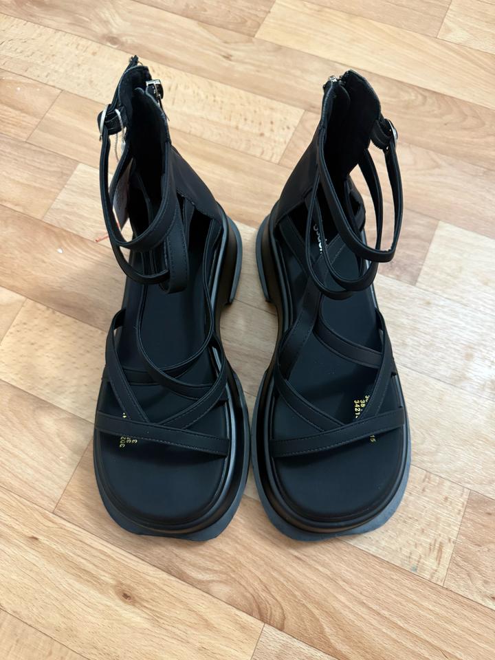 Нет бренда