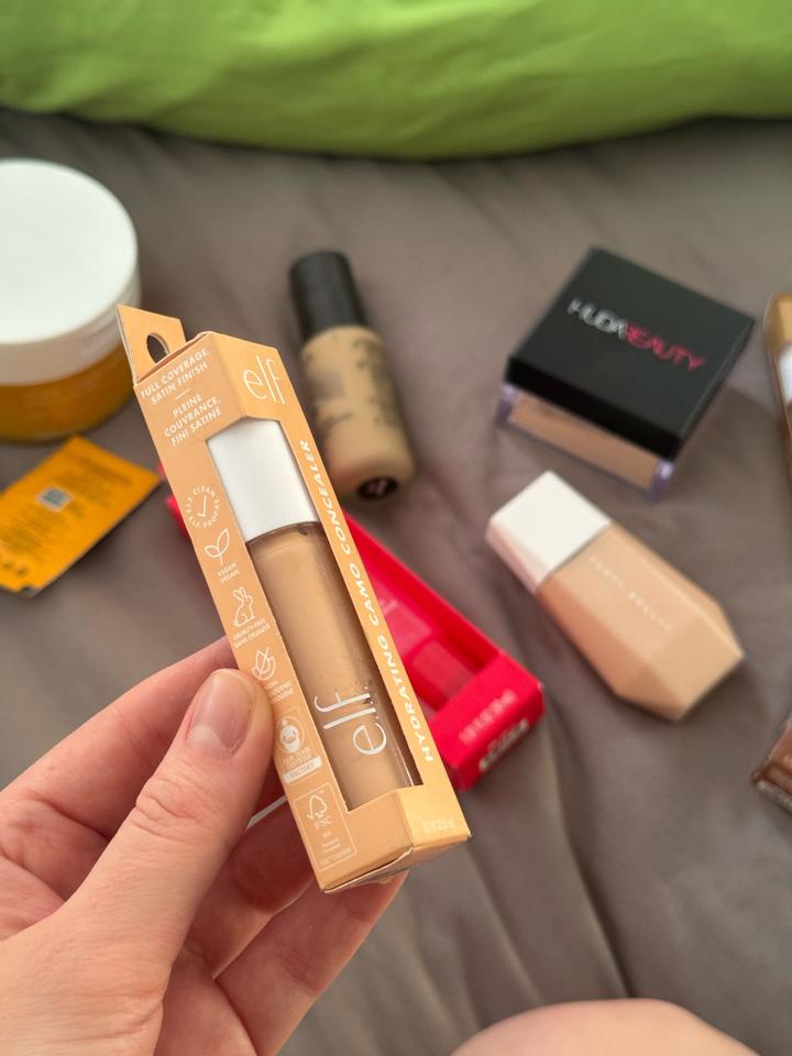 The ELF Cosmetics увлажняющий стойкий консилер / не скатывается⭐️💛Hydrating Camo