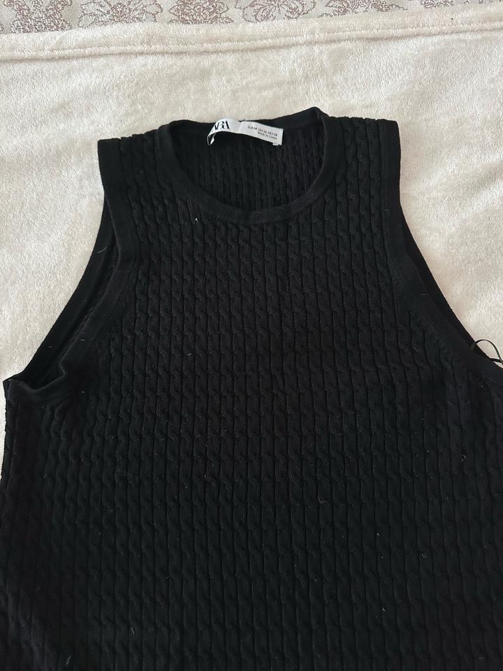 Жилет от zara