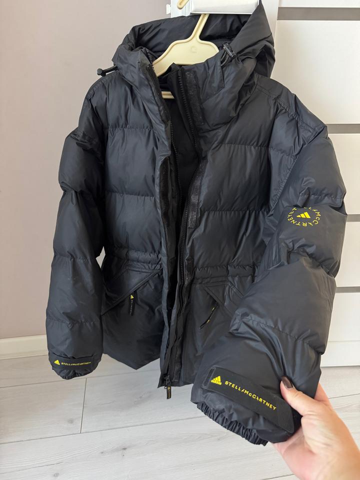 Женский пуховик Adidas by Stella McCartney