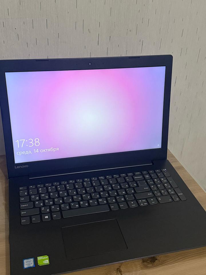 Ноутбук Lenovo