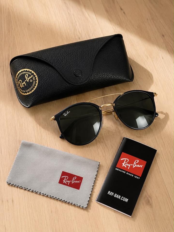 Ray-Ban