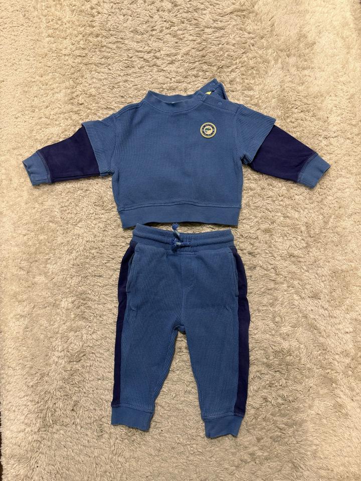 Костюм Mothercare