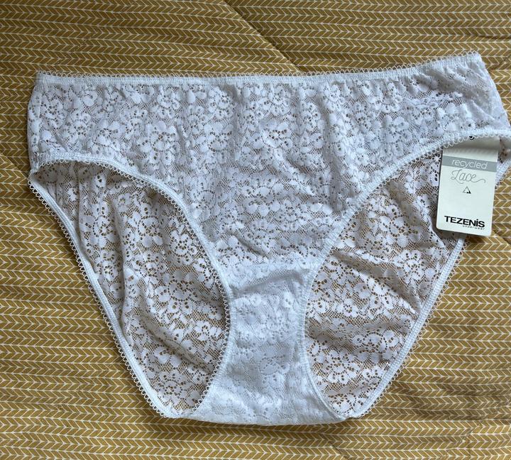 Tezenis