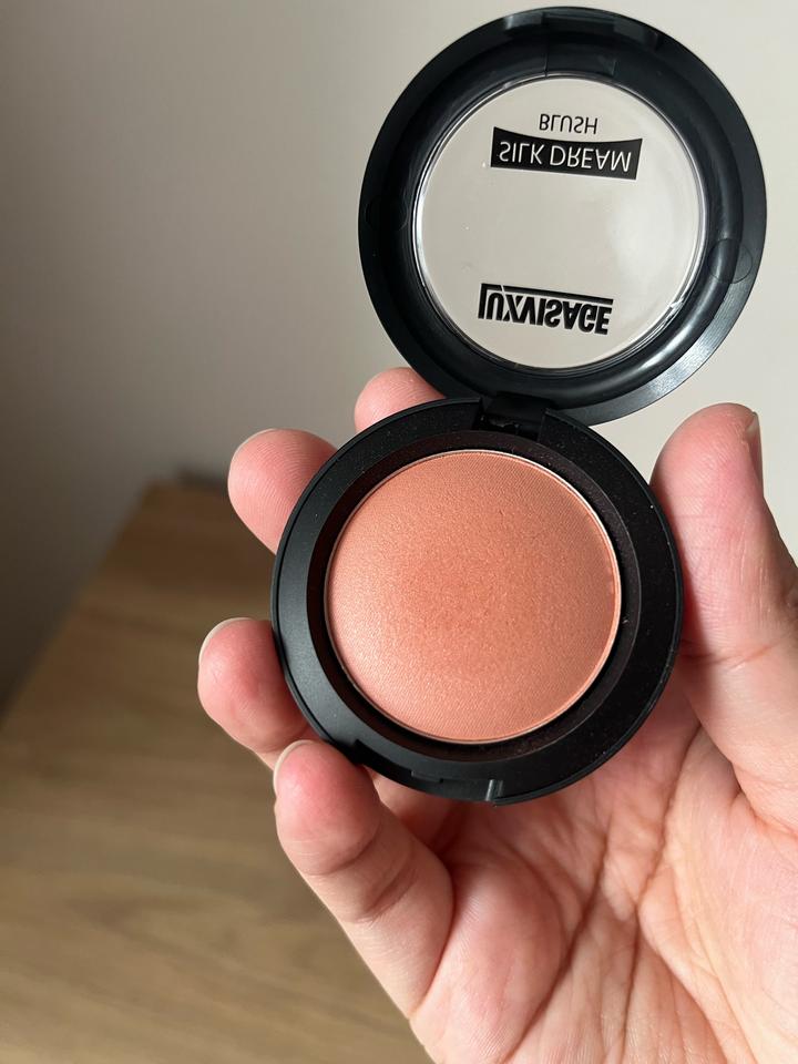 LUXVISAGE