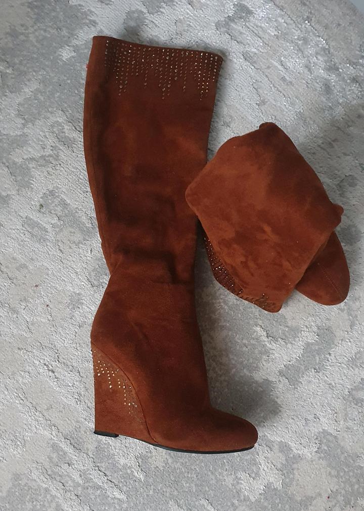 Нет бренда