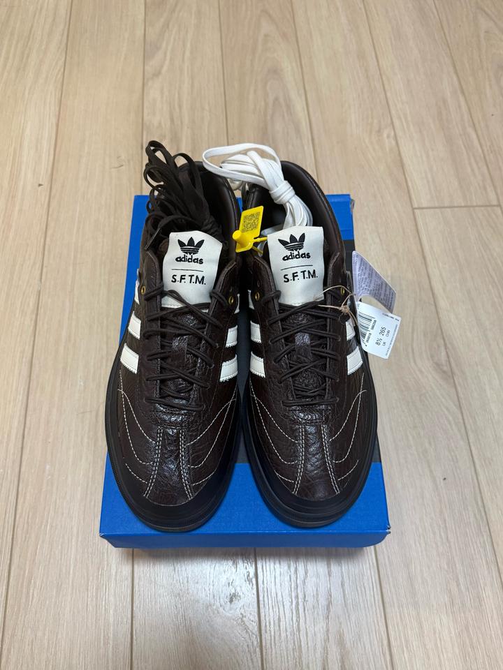 Adidas