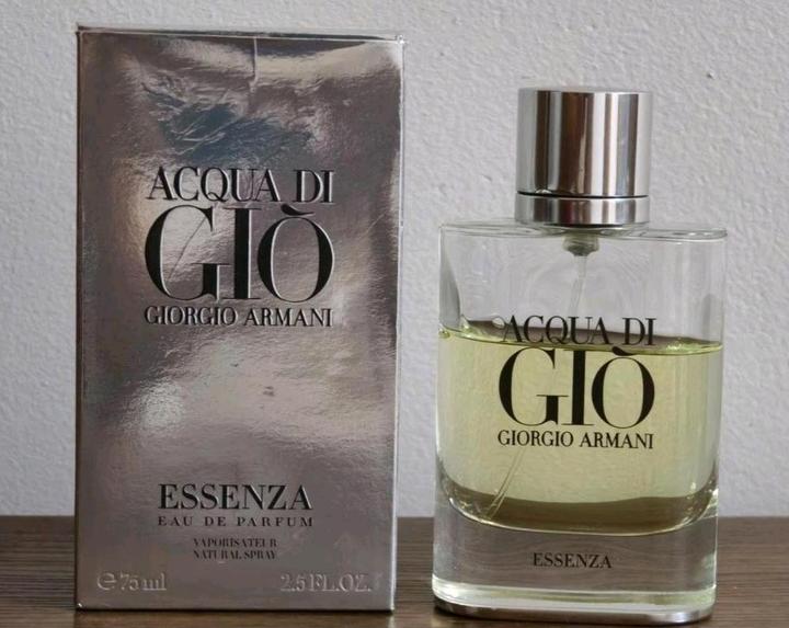 Giorgio Armani Acqua di Gio Essenza